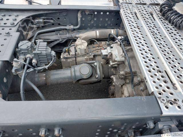 Standardni tegljač MERCEDES-BENZ Actros 18-45 Giga Space-MP 5- Retarder-2 Tanks