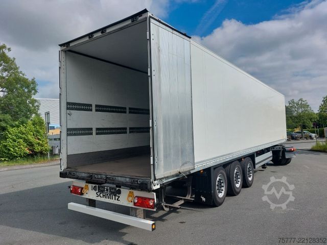 Gesloten oplegger SCHMITZ CARGOBULL SKO 24/L-Trockenfrachtkoffer- Liftachse-Miete/re