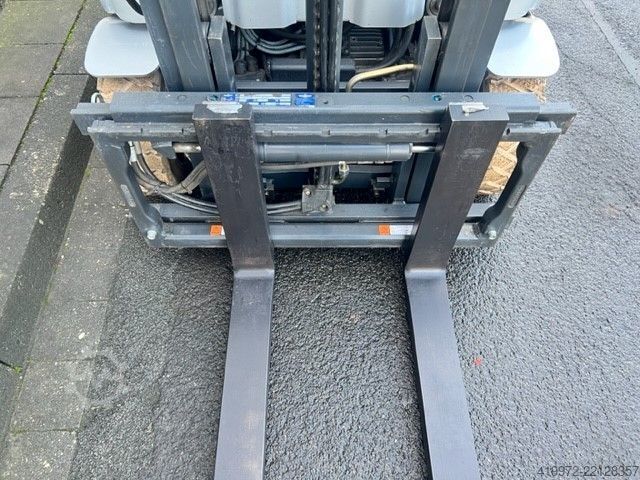 Elektrisk 4 -hjulet gaffeltruck Still RX20-16P