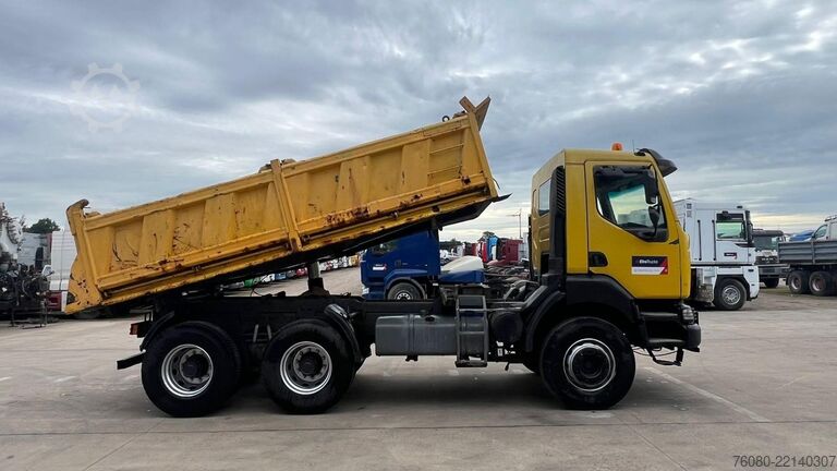 3-smerni kiper Renault KERAX 340 (POMPE MANUELLE / BOITE MANUELLE / MA...