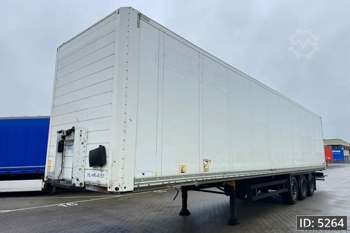 Koffer Schmitz Cargobull SCB/S3B / Double stock / Disk brakes