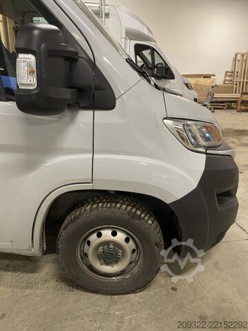 Obytný vůz 2023 Fiat Ducato Weinsberg Carabus  | Manuale | L3H2