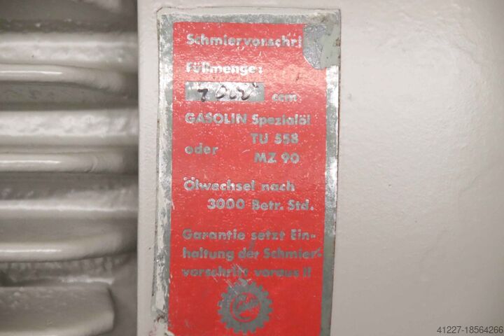 Dişli motoru 5.5/7.5 kW 83/166 rpm Cebeha CB 73/4/2P