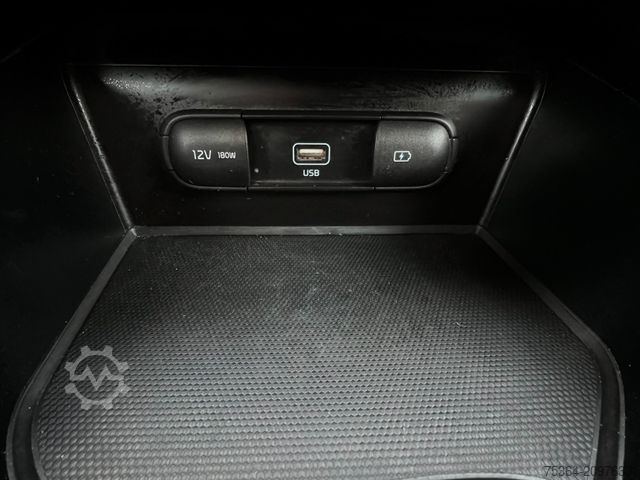 Van KIA Soul e-Soul DynamicLine 64 kWh LED Navi Kamera