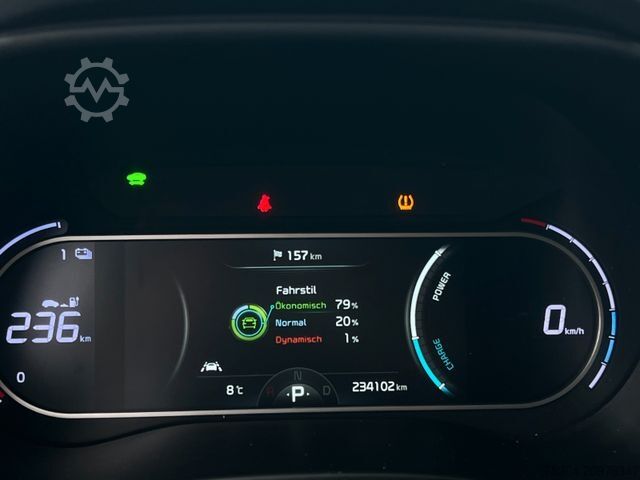 Van KIA Soul e-Soul DynamicLine 64 kWh LED Navi Kamera