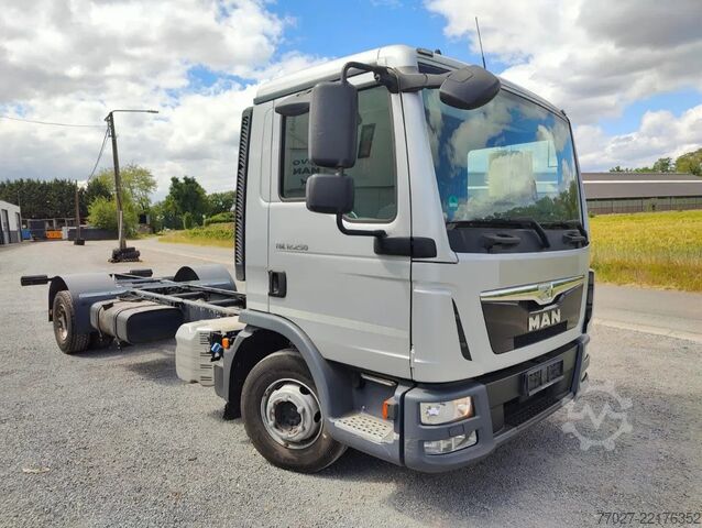 Chassi med hytt MAN TGL 12.250 Chassis cabine Euro6