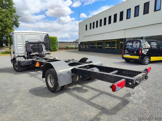 Chassi med hytt MAN TGL 12.250 Chassis cabine Euro6
