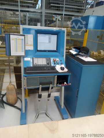 Centre de poinçonnage CNC Pivatic Oy, Finnland PCC60