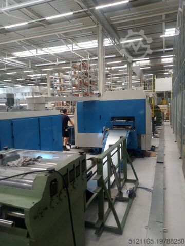 Centre de poinçonnage CNC Pivatic Oy, Finnland PCC60