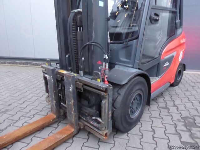 Empilhadeira diesel Linde H35D-01