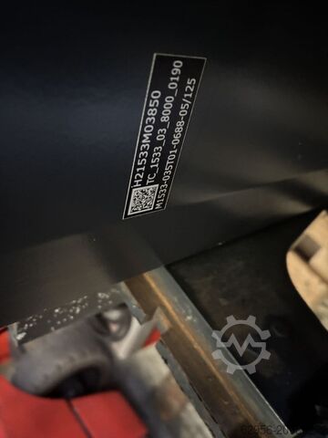 Empilhador eléctrico de 4 rodas Linde E35HL-01