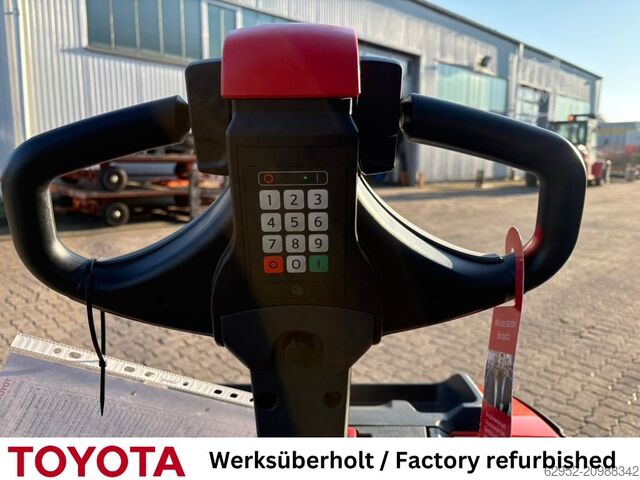 Ręczny wózek paletowy Toyota LWE 160