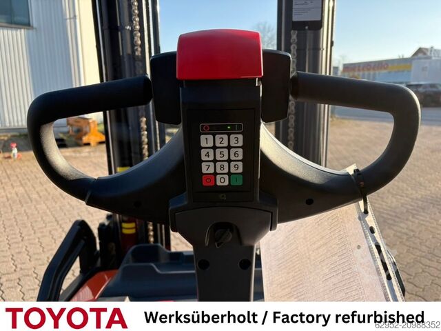 Carretilla elevadora Toyota SWE 145 / Akku 2025!