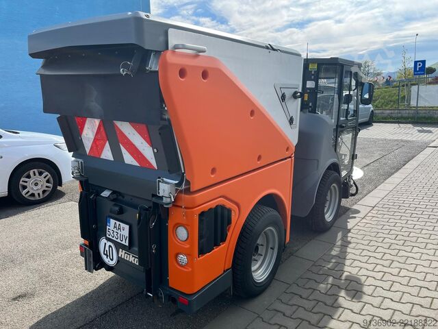 Balayeuse de voirie Hako Citymaster 1650