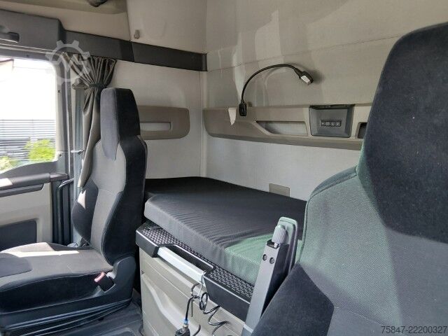 Tractora standard MAN TGX 18.470 BL Kipphydraulik Retarder Alu