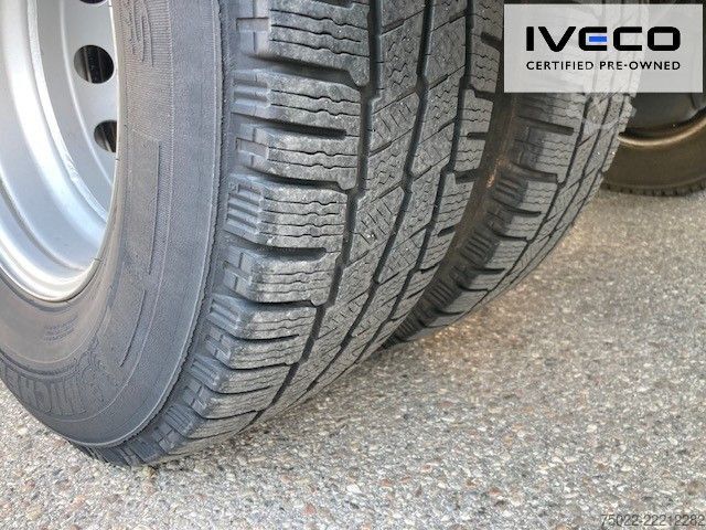 Boxvogn IVECO 70C18A/PA Koffer/LBW - 3,2 to Nutzlast