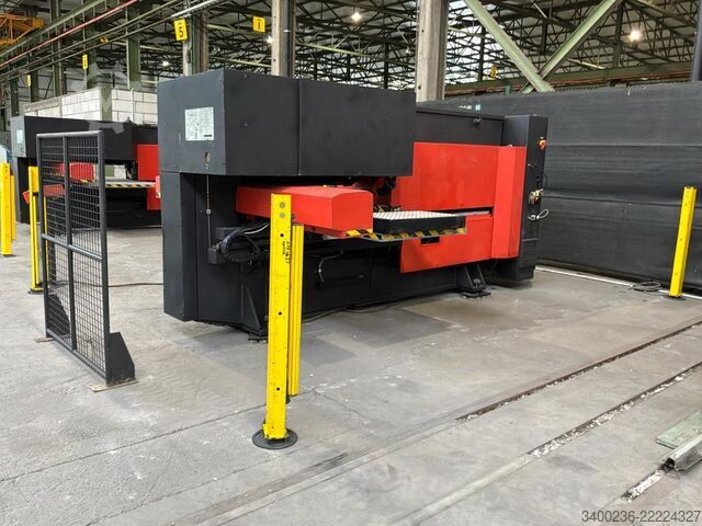 1993 Amada Arcade 210 CNC – presă de ștanțat și niblat complet recondiționată Amada Arcade 210 CNC