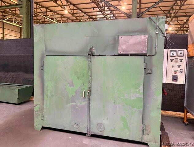 Instalación de recubrimiento en polvo Gema con horno de secado y sistema de extracción. Gema 