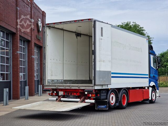 Kyld/fryst transport Mercedes-Benz Actros 2553 6x2 - Thermoking frigo - Loadlift +...