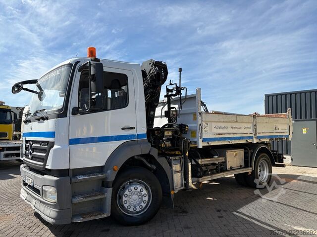 Kipper met kraan Mercedes-Benz Axor + HIAB 088 ES -3 HIDUO + TIPPER + EURO 4