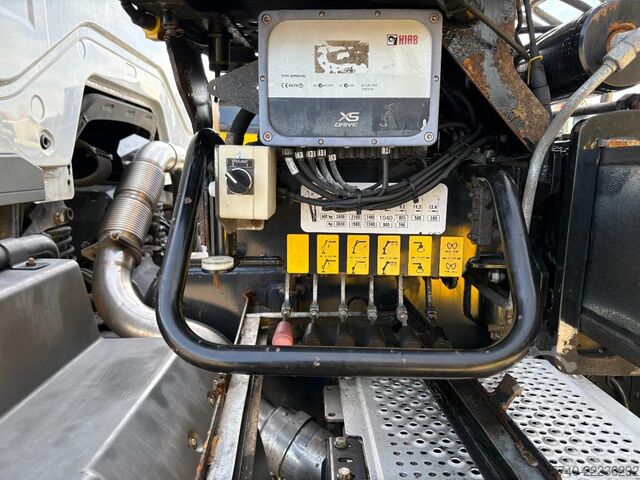 Kipper met kraan Mercedes-Benz Axor + HIAB 088 ES -3 HIDUO + TIPPER + EURO 4