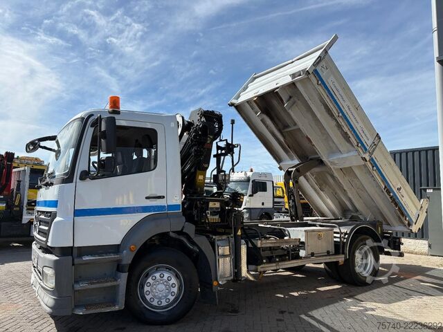 Kipper met kraan Mercedes-Benz Axor + HIAB 088 ES -3 HIDUO + TIPPER + EURO 4