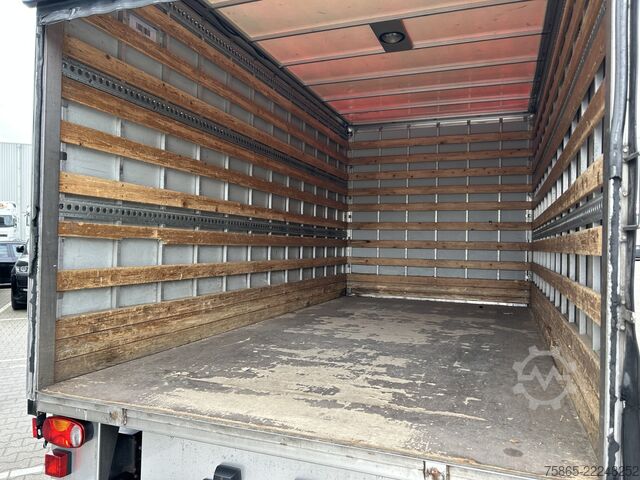 Maleta Mercedes-Benz Sprinter 513 2.2 CDI / Koffer / LBW / Airco / A...