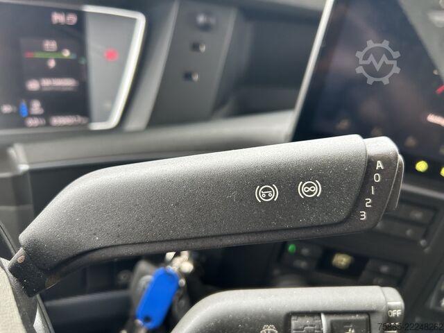 Maleta Volvo FH 460 Globetrotter XL / Dual Clutch / Tacho V2...