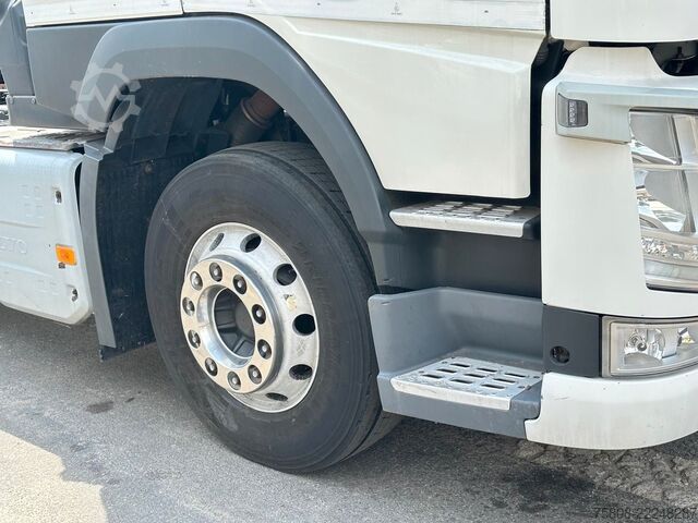Camión de materiales peligrosos VOLVO FM450 Glob. ADR EXIII/EXIII/PTO ACC