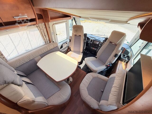 Camper integrado CARTHAGO Chic C-Line I 4.9 *Einzelbetten-Hubbett-2xKlima*