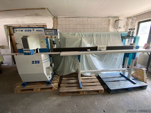 Dubbele afkortzaag OMGA V235 double-saw for frames, slats