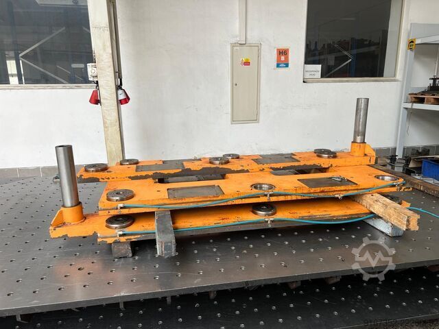 Klemsysteem voor pallet PEGAS-GONDA Palet system PEGAS