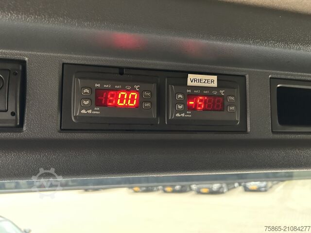 Gekoeld/bevroren transport Scania P250 / 392 dkm / Reefer -50 gr DuoTemp / Frigo ...