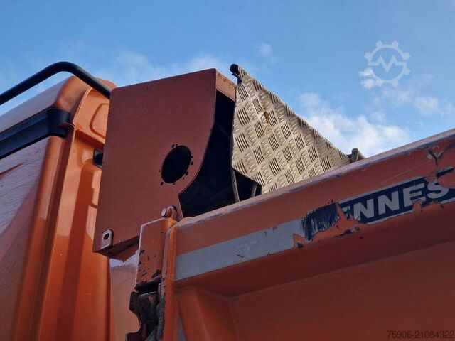 Tipper truck Mercedes Arocs