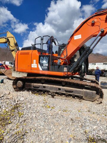 Paletli ekskavatör Caterpillar CAT 329 EL