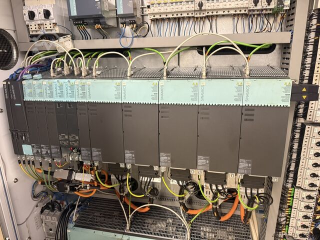 Universal machining center MANDELLI Spark 1600 AT,A70/1400