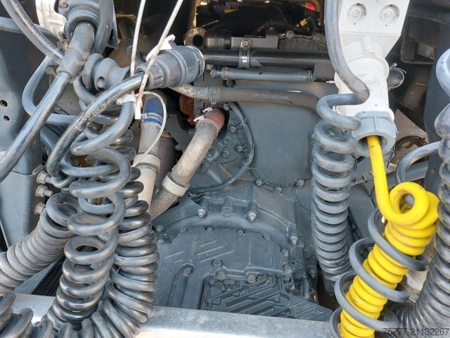 Standard tractor unit IVECO S-Way AT480 -INTARDER-2 Tanks-Parking Cool