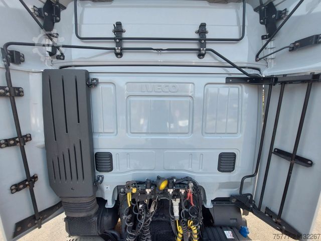 Standard tractor unit IVECO S-Way AT480 -INTARDER-2 Tanks-Parking Cool