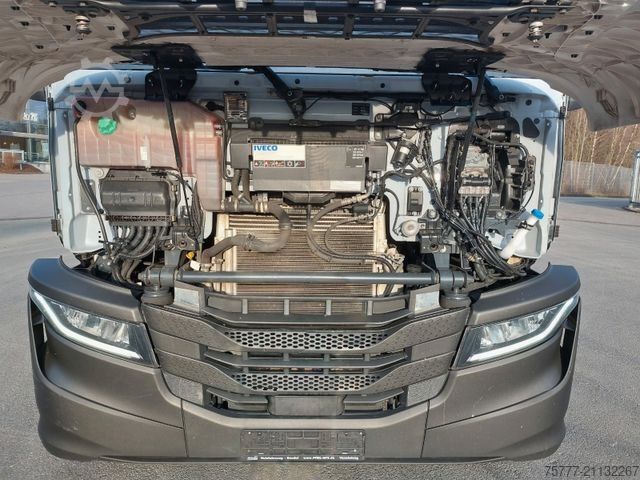 Standard tractor unit IVECO S-Way AT480 -INTARDER-2 Tanks-Parking Cool