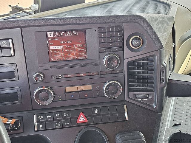 Standard-SZM MERCEDES-BENZ ACTROS 1843