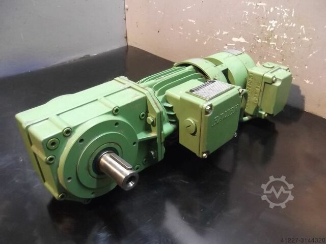 Tandwielmotor 0,25 kW 31,5 tpm Bauer SG2-11/DK64-163L