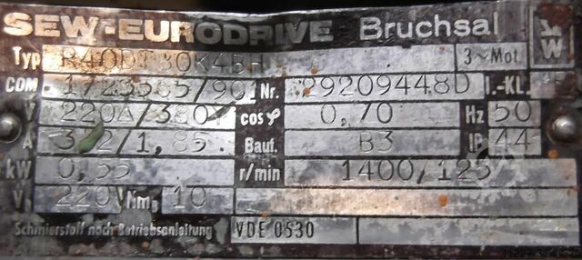Fogaskerék-motor 0,55 kW 125 ford / perc SEW-EURODRIVE R40DT80K4BH