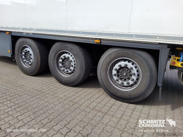 Semirimorchio frigorifero Schmitz Cargobull Semitrailer Reefer Multitemp