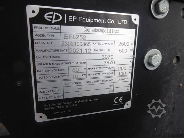 Elektryczny wózek widłowy 4-kołowy EP EP Equipment EFL252