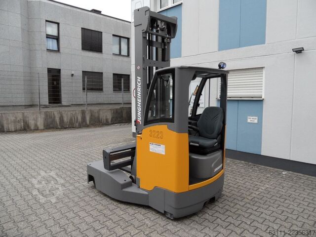 Vierweg reachtruck Jungheinrich ETV Q25 - wenig Stunden - Halbkabine- Mehrwege