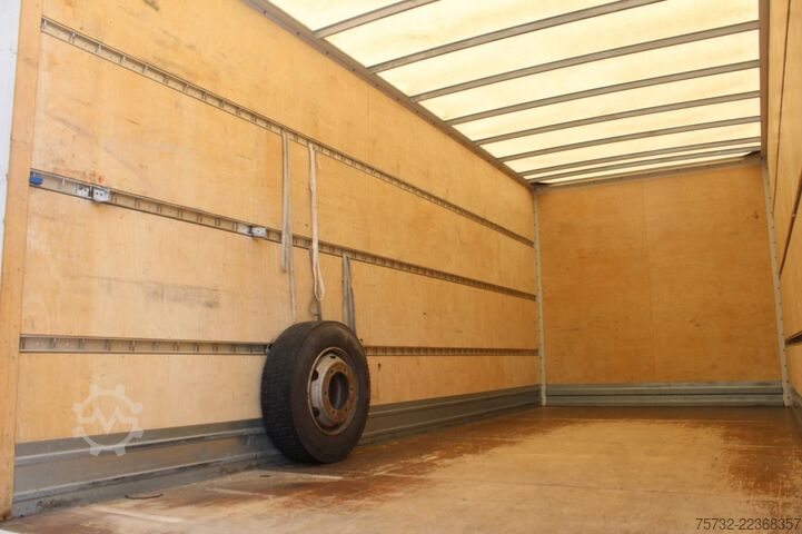 Dubă cu caroserie tip cutie Mercedes-Benz Atego  816 Koffer 6,12m   Schalter   179 Tkm