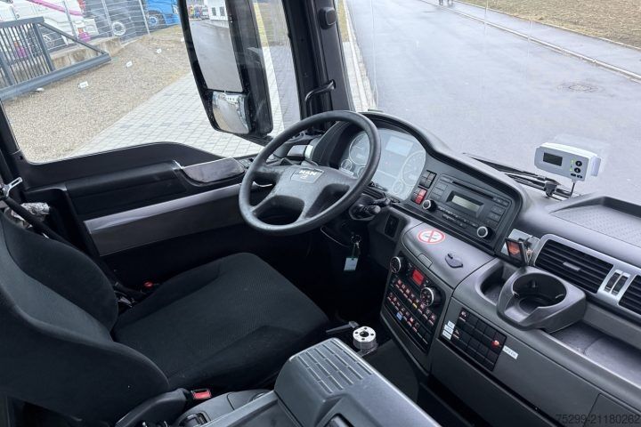 Hákový nosič kontejnerů MAN TGS 35.440 8x2 Stummer / Swiss-Vehicle