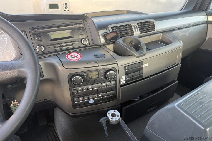 Hákový nosič kontejnerů MAN TGS 35.440 8x2 Stummer / Swiss-Vehicle