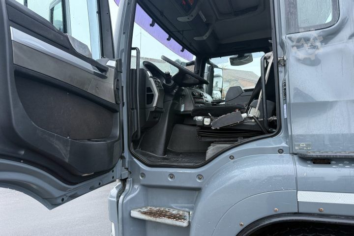 Hákový nosič kontejnerů MAN TGS 35.440 8x2 Stummer / Swiss-Vehicle