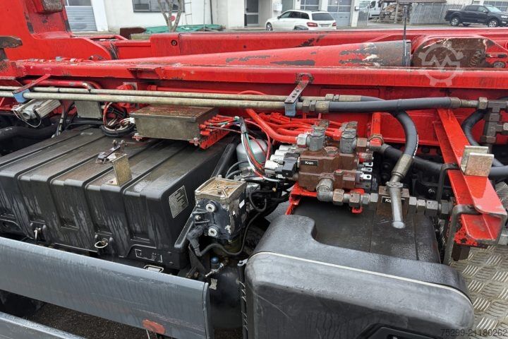 Hákový nosič kontejnerů MAN TGS 35.440 8x2 Stummer / Swiss-Vehicle